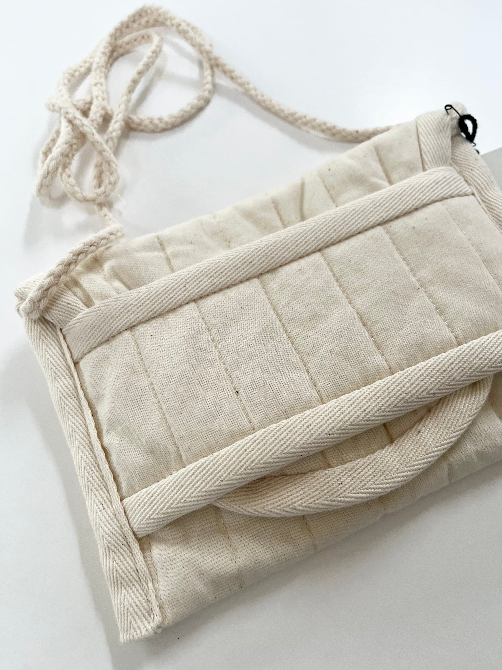 Quilt Pocket - The 'Pouch' one